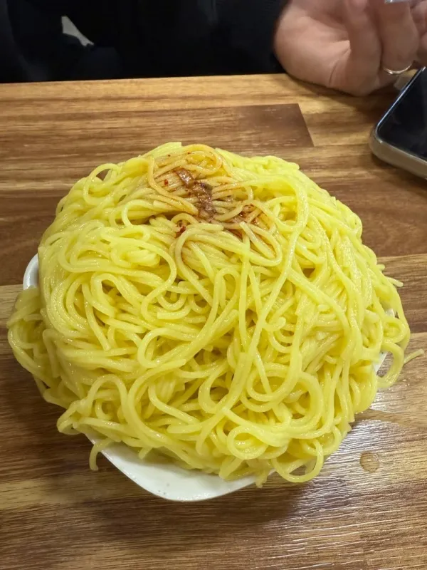 0027279353 9d75ccaf 600x800