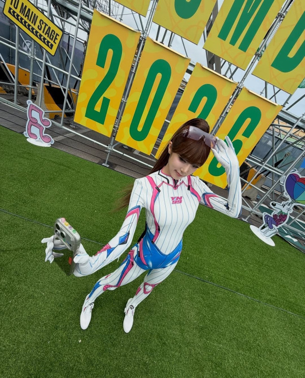 1124142536 fe6147c4 600x744