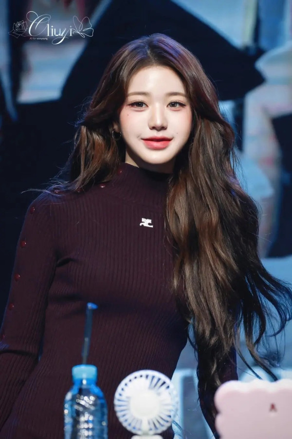 1228323434 5ecafdbe 600x900