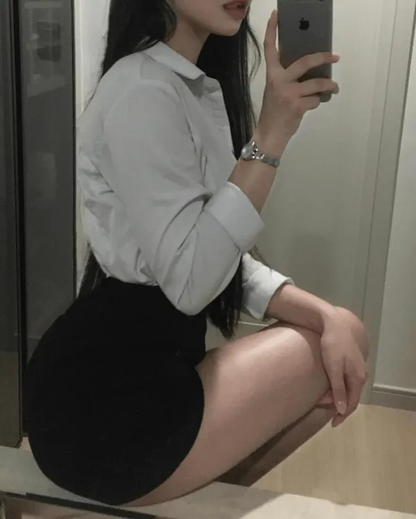 1351111989 582a3195 600x748