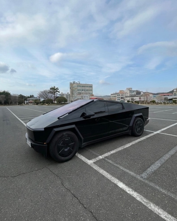 1404342779 e260ff22 600x750