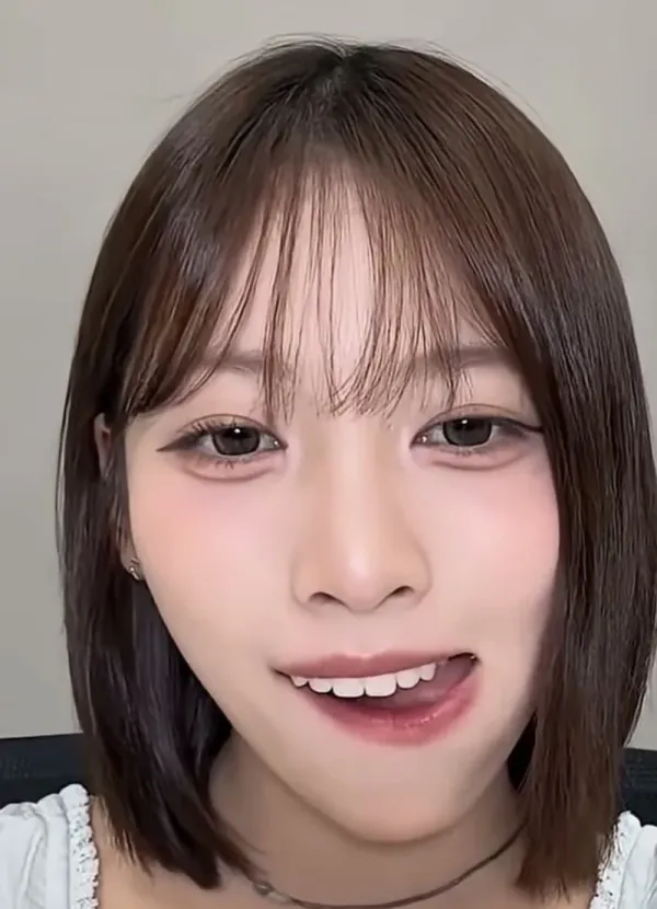 1642415438 39f87a45 600x830