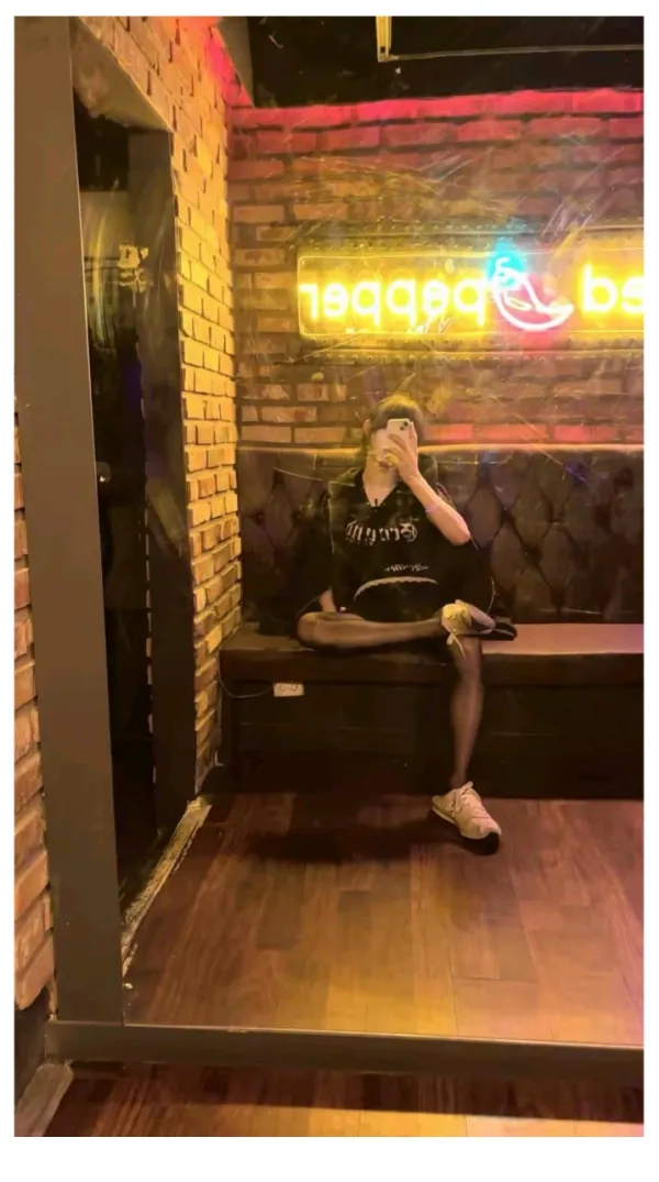 1718034551 88af42de 600x1075