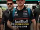 F1 팬들이 옷 찢어버리고 싶다는 드라이버