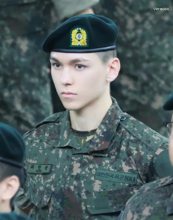 1912123569 60ed39d1 600x762