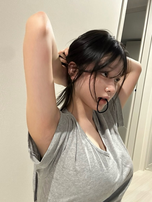 2330215413 57b86fab 600x799