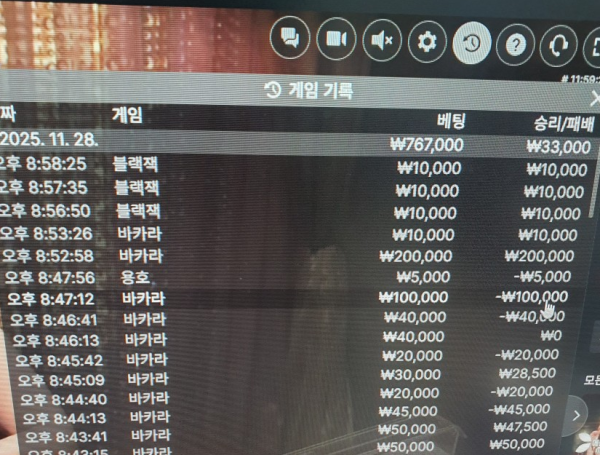 1934077667 6e9d13af 600x455